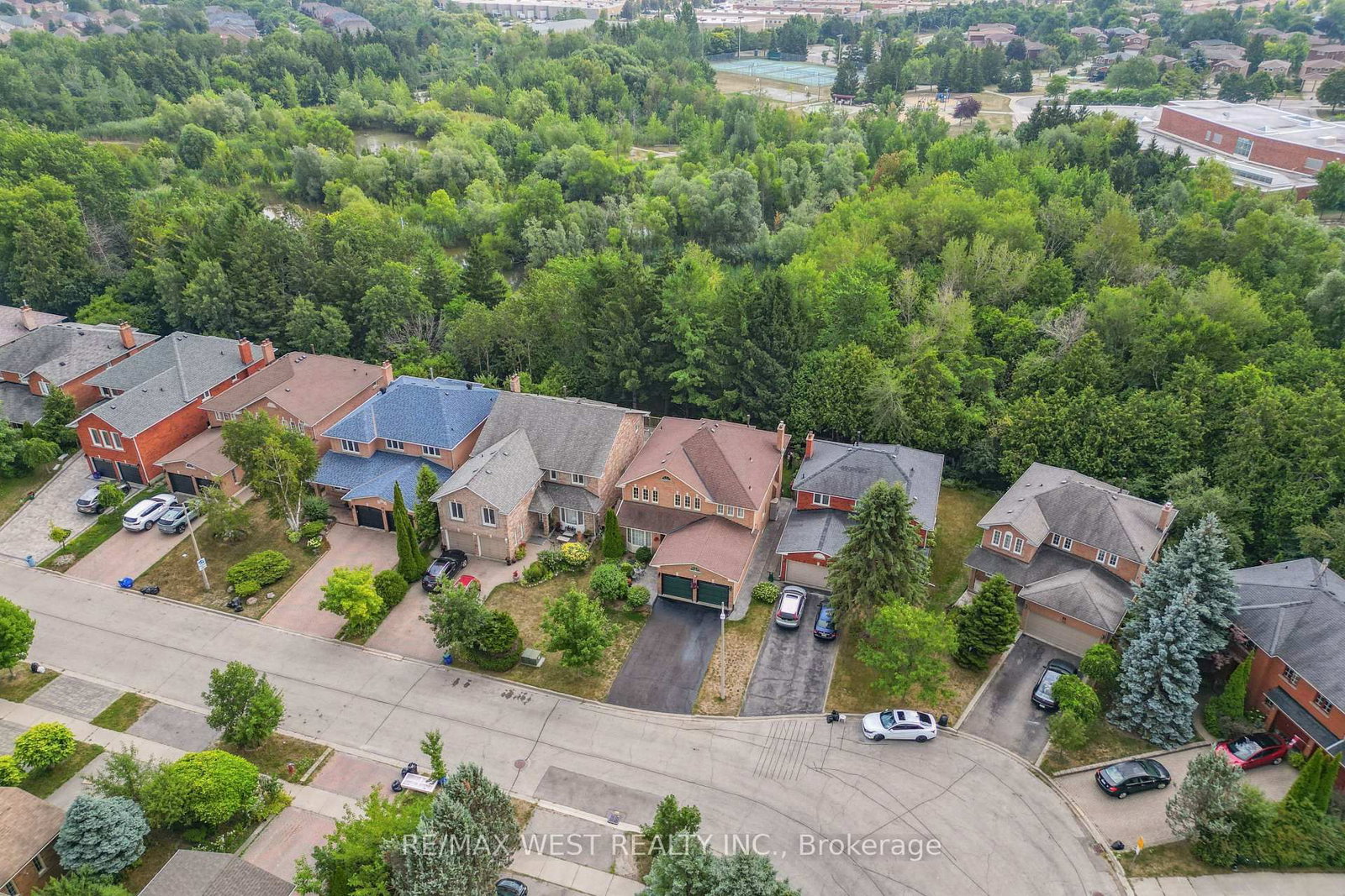 Detached House for sale at 43 Summitcrest Drive, Richmond Hill, Ontario, L4S 1A7 - Devonsleigh - MLS: N12860870