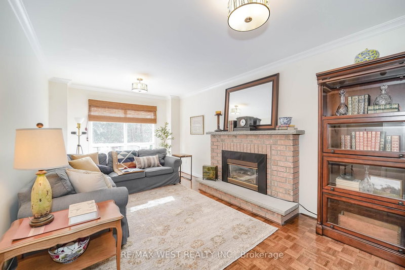 43 Summitcrest Dr, Richmond Hill, L4S 1A7 | Image 3