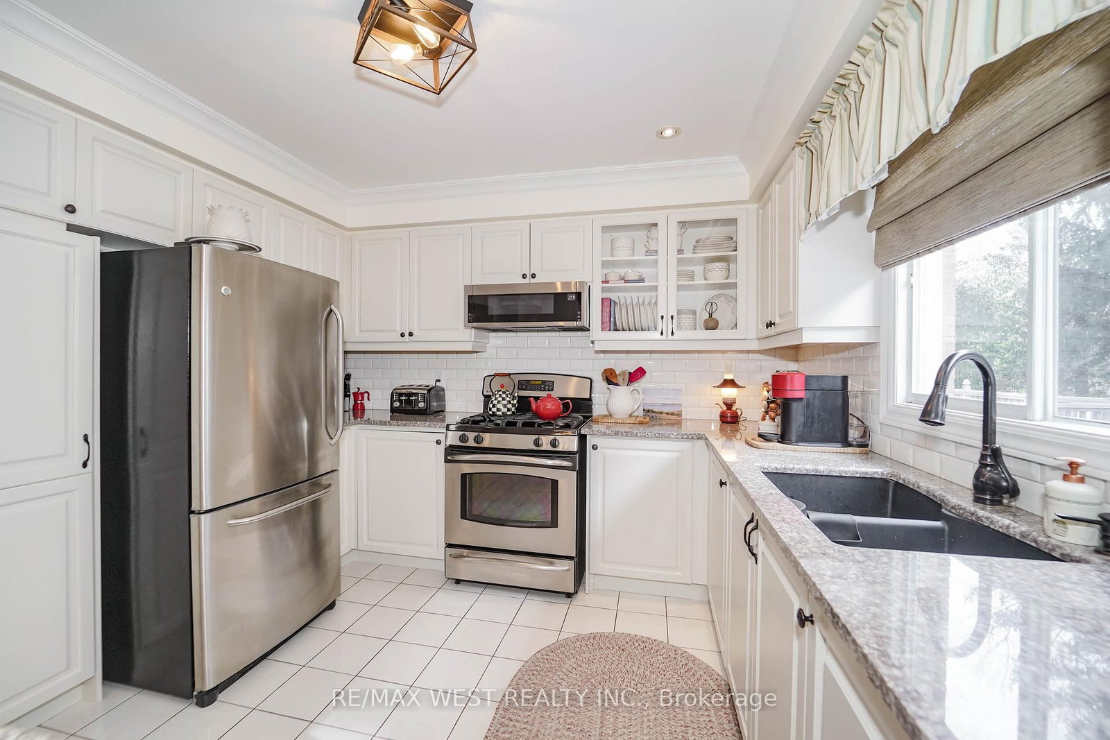 Detached House for sale at 43 Summitcrest Drive, Richmond Hill, Ontario, L4S 1A7 - Devonsleigh - MLS: N12860870