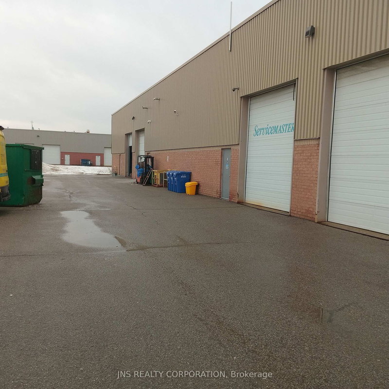 4 - 1180 Kerrisdale Blvd, Newmarket, L3Y 8Z9 | Image 2