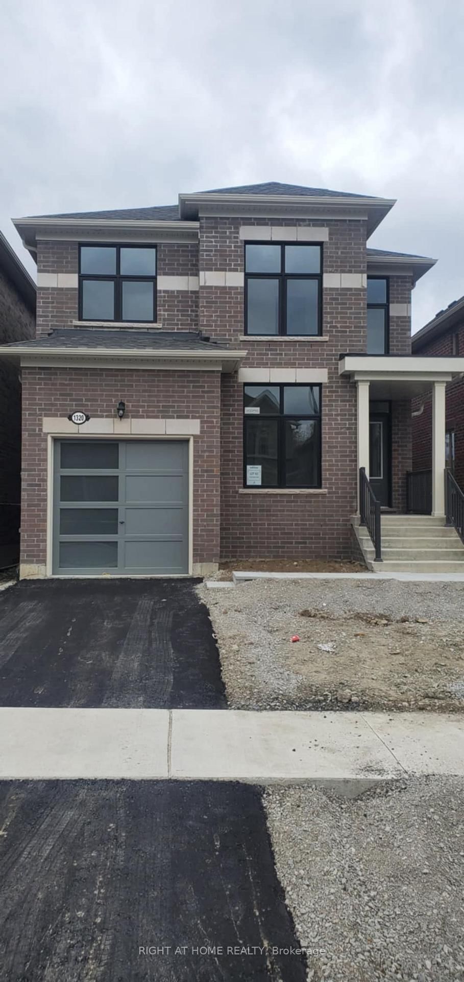 Detached House for sale at 1320 Davis Loop, Innisfil, Ontario, L0L 1W0 - Lefroy - MLS: N12863122