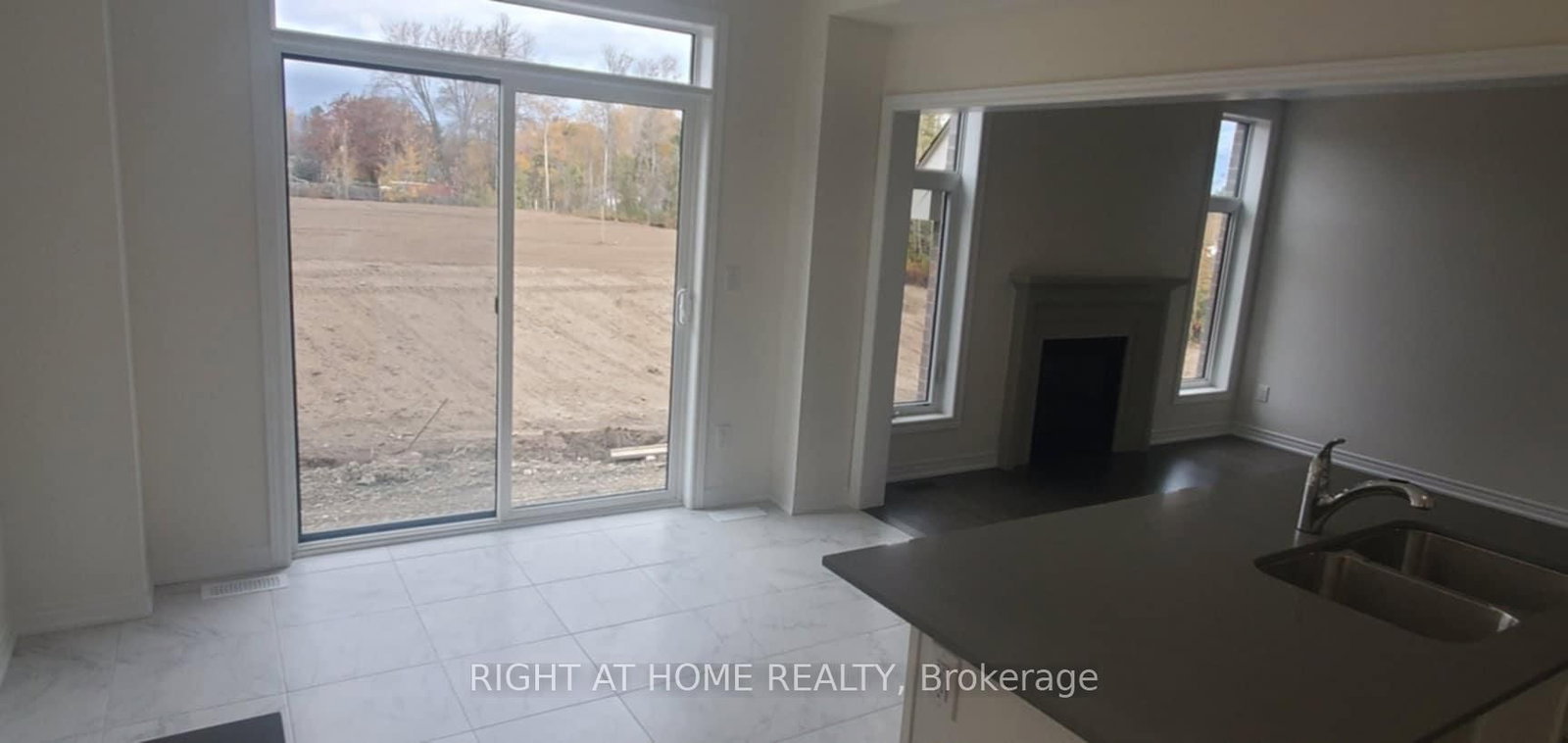 Detached House for sale at 1320 Davis Loop, Innisfil, Ontario, L0L 1W0 - Lefroy - MLS: N12863122