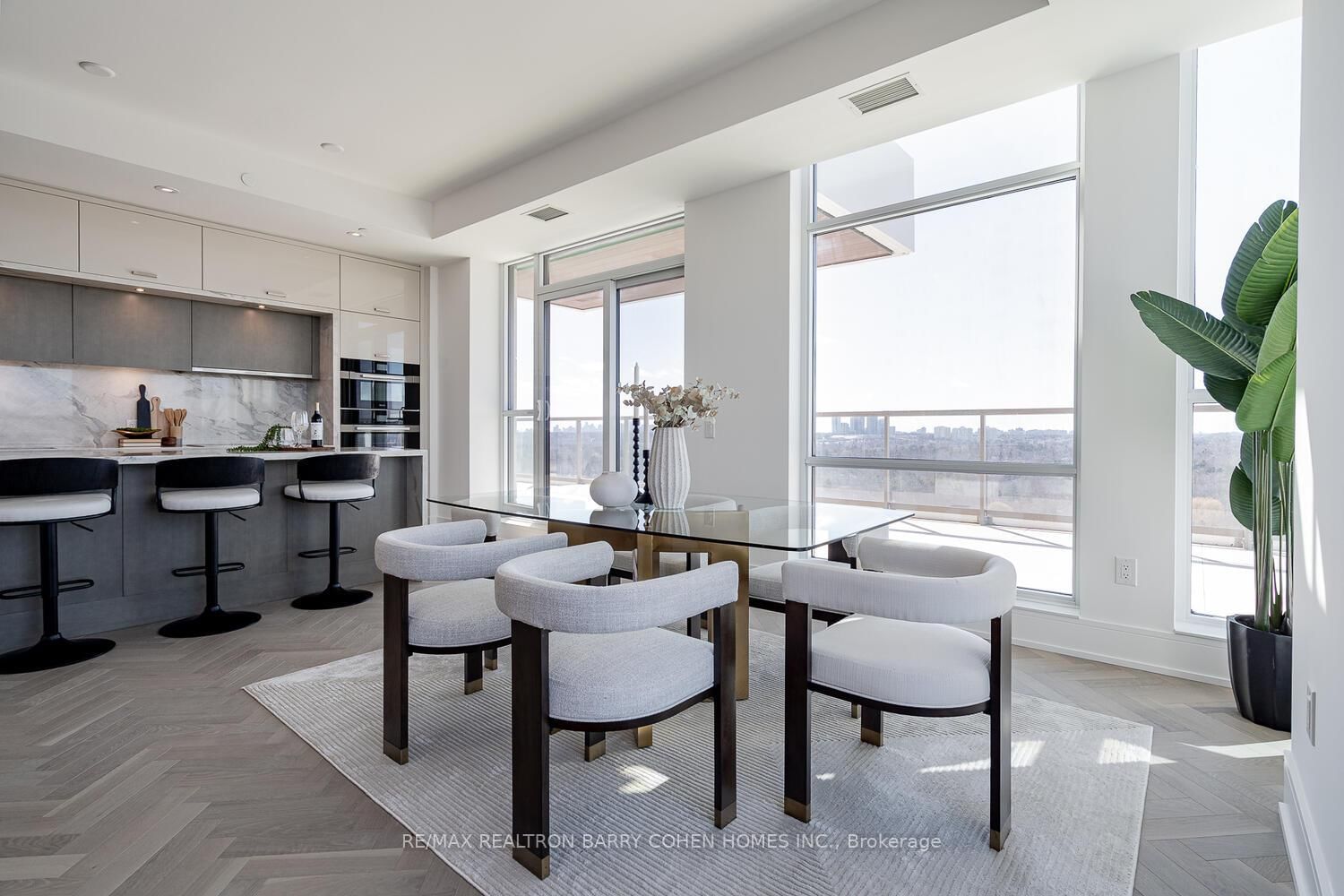 399 Royal Orchard Boulevard • #PH22 • Markham, ON photo 8