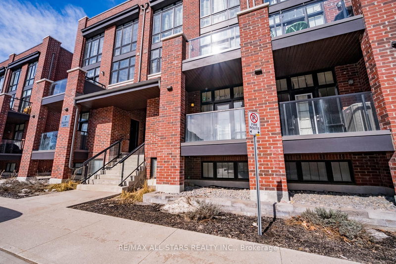 232 - 7 Bellcastle Gate, Whitchurch-Stouffville, L4A 0W5 | Image 2