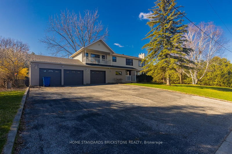 39 Milne Lane, East Gwillimbury, L0G 1R0 | Image 2