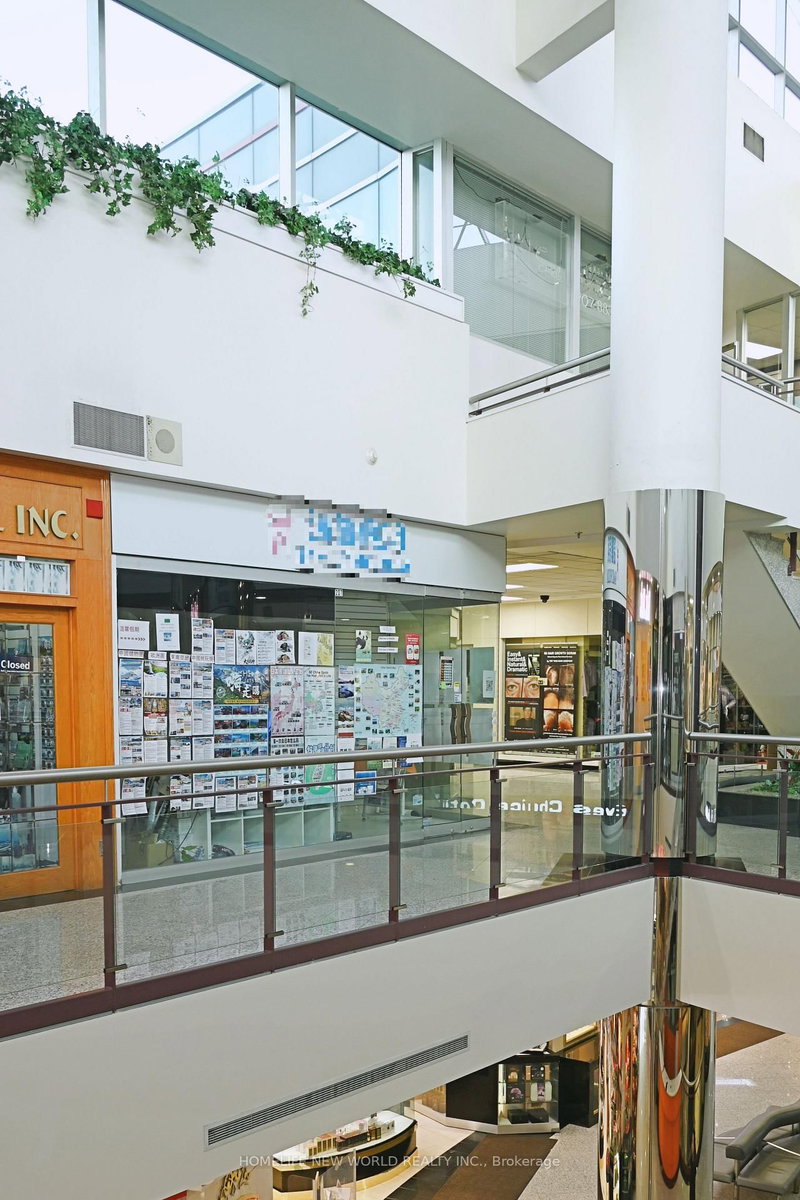 207 - 550 Highway 7 E, Richmond Hill, L4B 3Z4 | Image 3