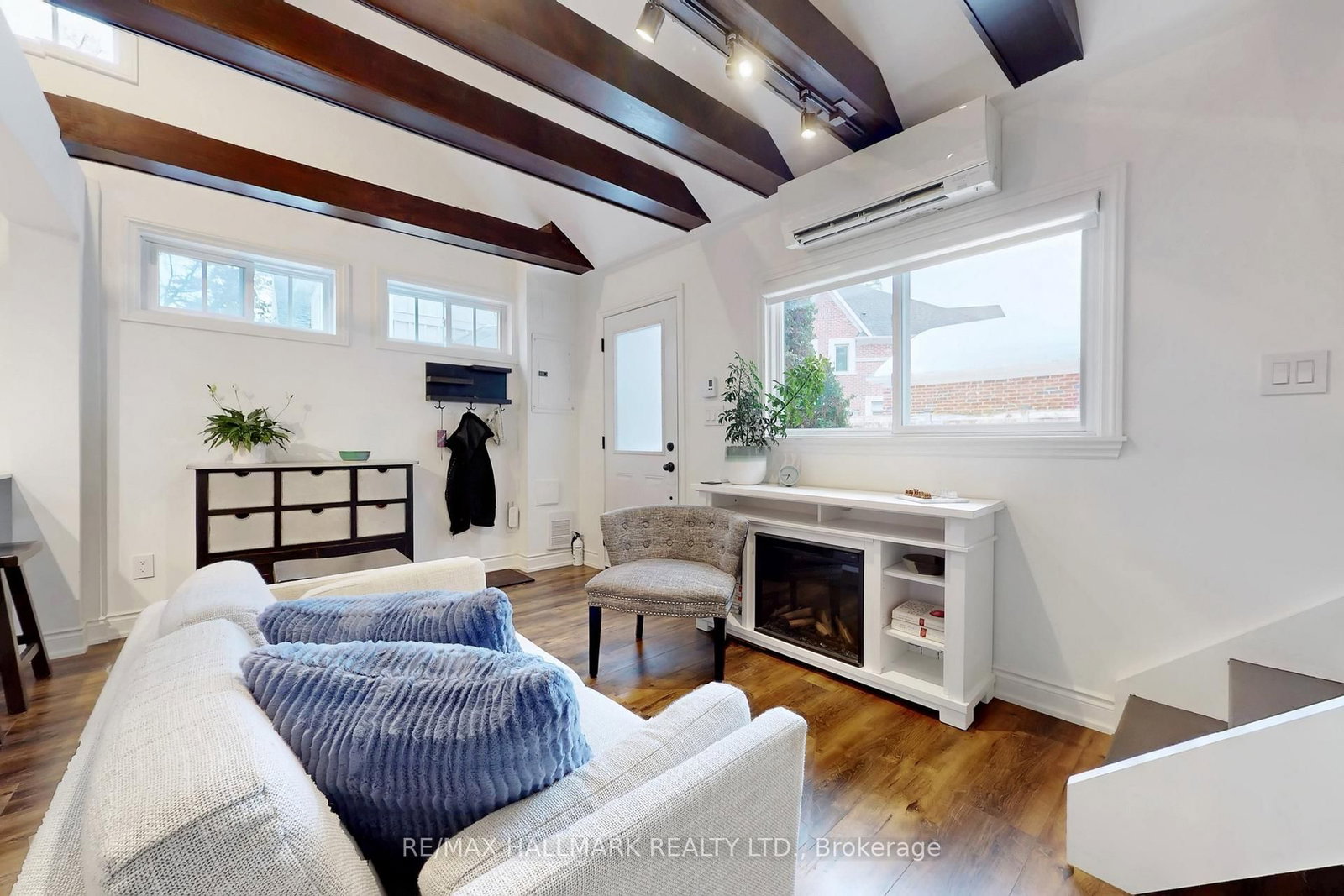 Detached House for sale at 64 Powell Street, Richmond Hill, Ontario, L4C 4S4 - Mill Pond - MLS: N12865294