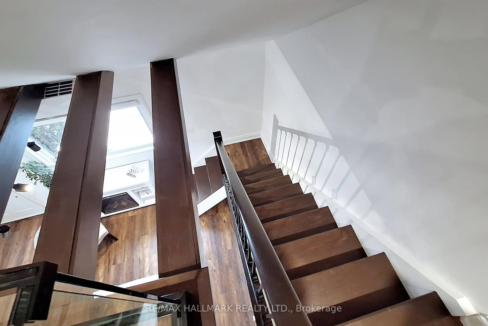 Detached House for sale at 64 Powell Street, Richmond Hill, Ontario, L4C 4S4 - Mill Pond - MLS: N12865294