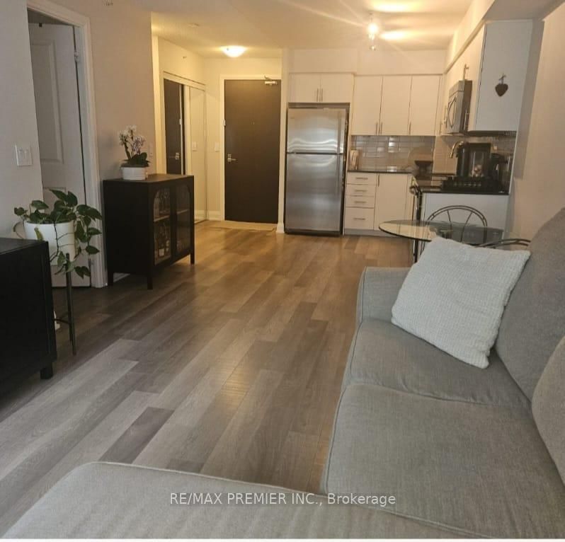 Condo for sale at 318-372 Highway 7, Richmond Hill, Ontario, L4B 0C6 - Doncrest - MLS: N12865968