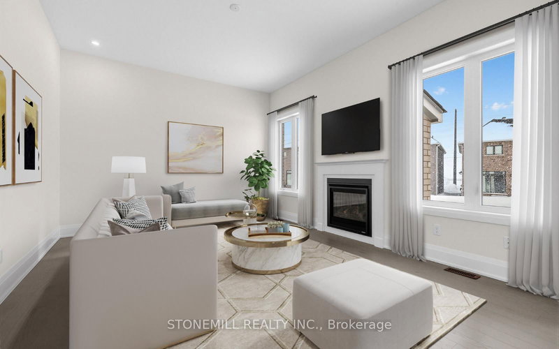 11 Edgar Ave, Essa, L3W 0A9 | Image 2