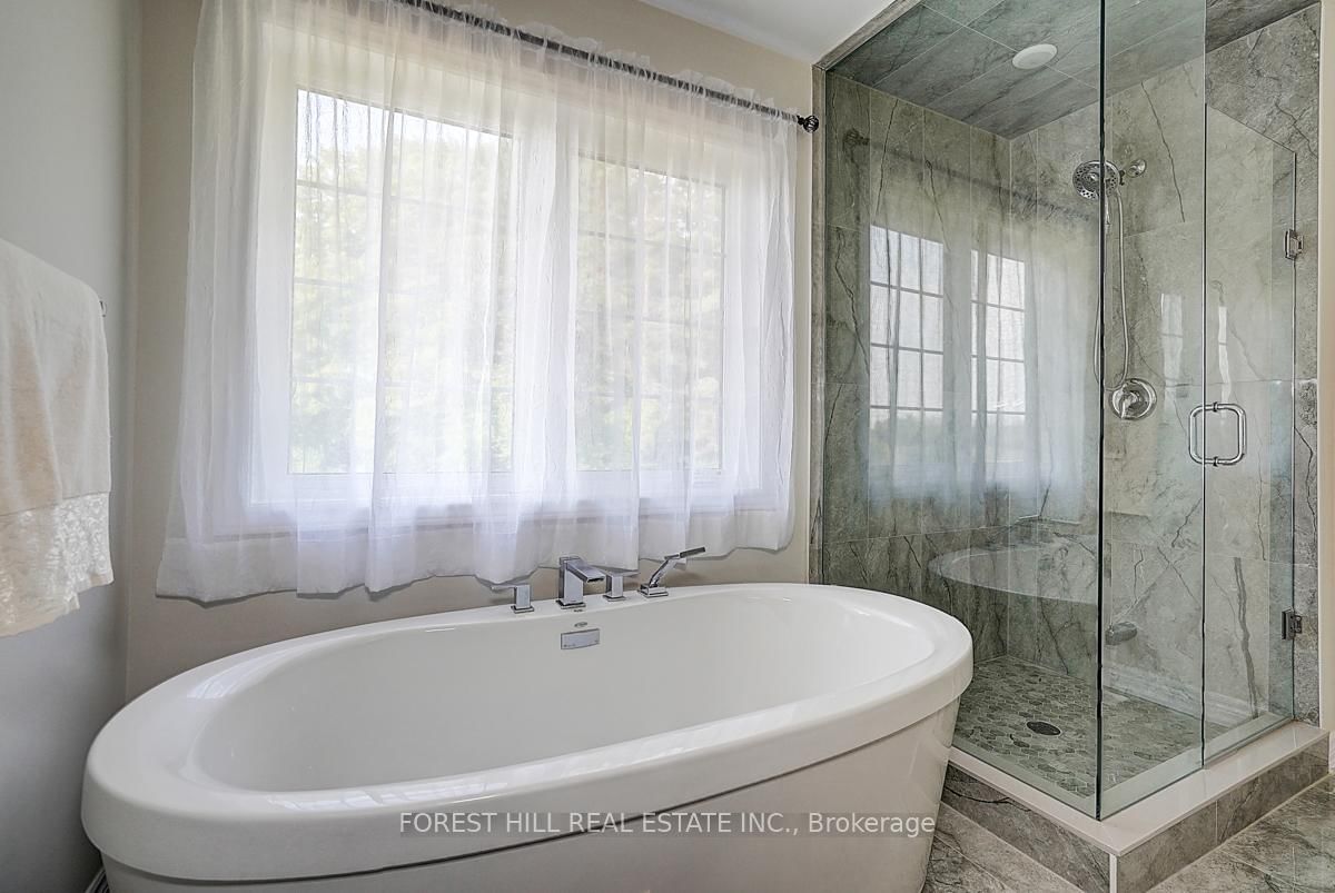 Detached House for sale at 21 Dorothy Caine Crescent, Georgina, Ontario, L4P 0S6 - Keswick South - MLS: N12866954