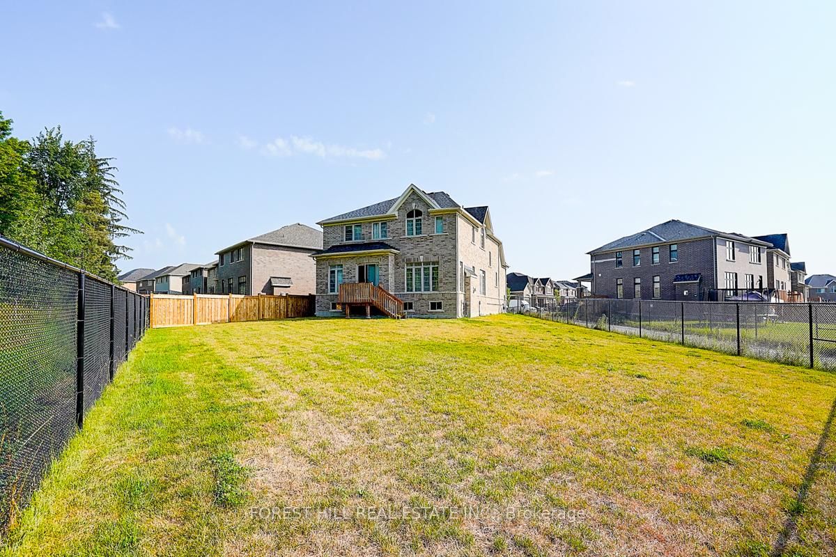 Detached House for sale at 21 Dorothy Caine Crescent, Georgina, Ontario, L4P 0S6 - Keswick South - MLS: N12866954