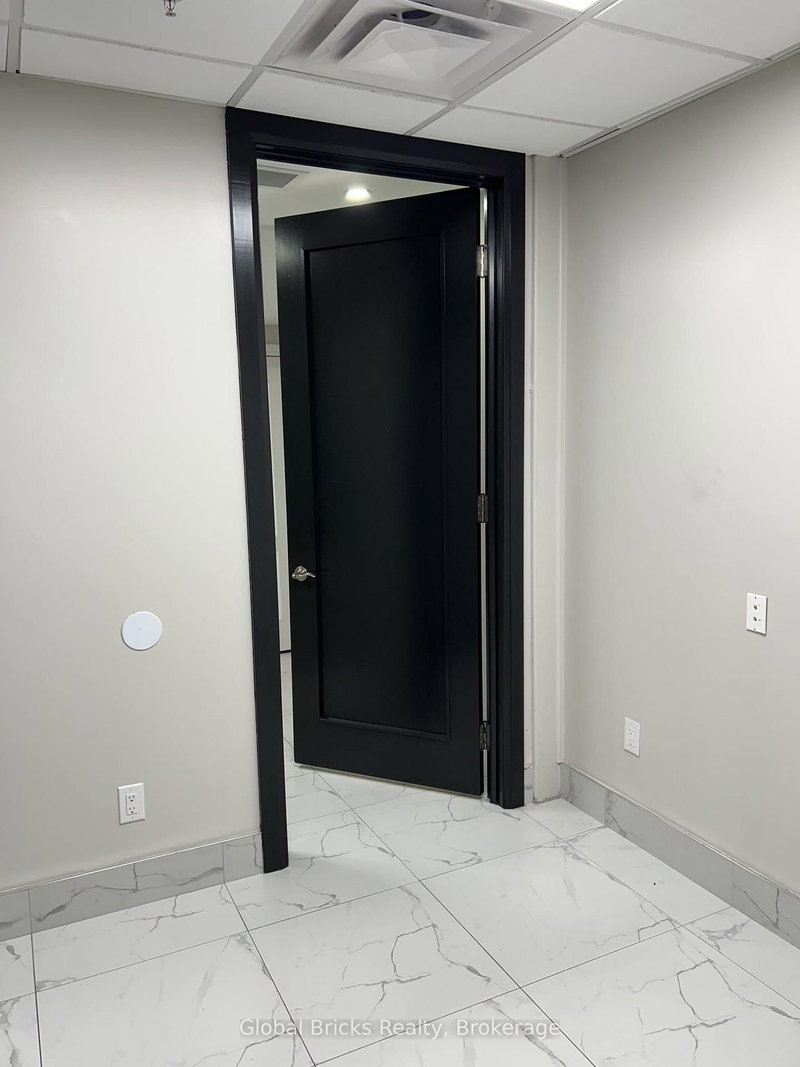 U 27 - Office 1 & 2 - 7575 Highway 27, Vaughan, L4L 4M5 | Image 3