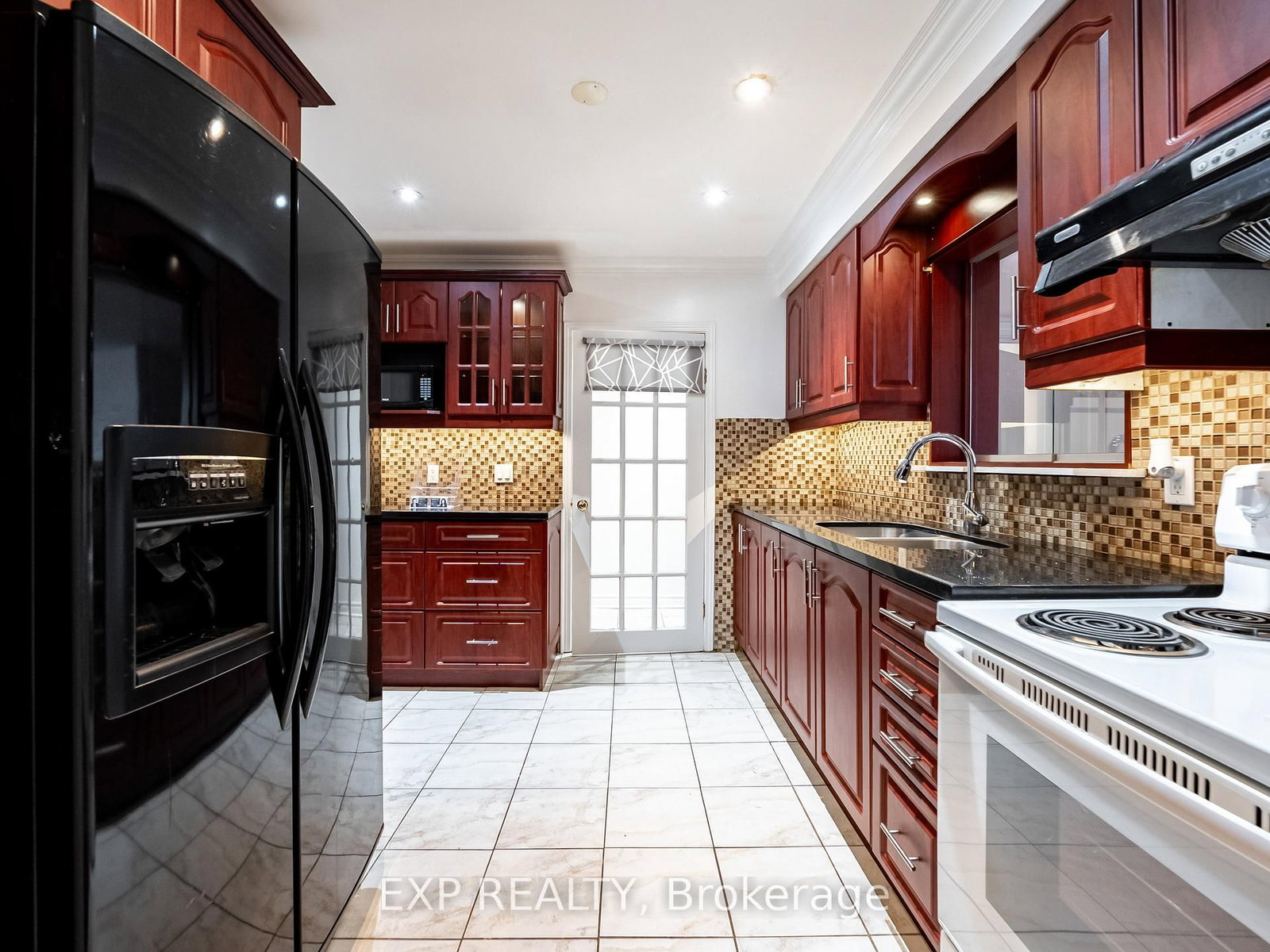 Detached House for sale at 28 Lakeland Crescent, Richmond Hill, Ontario, L4E 2Z8 - Oak Ridges Lake Wilcox - MLS: N12868340