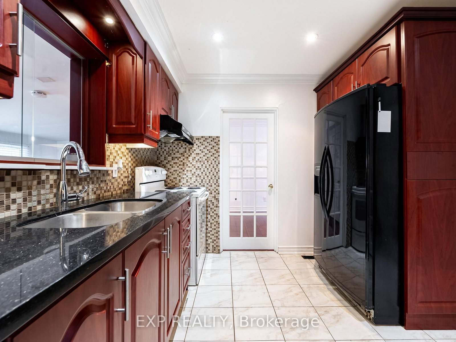 Detached House for sale at 28 Lakeland Crescent, Richmond Hill, Ontario, L4E 2Z8 - Oak Ridges Lake Wilcox - MLS: N12868340