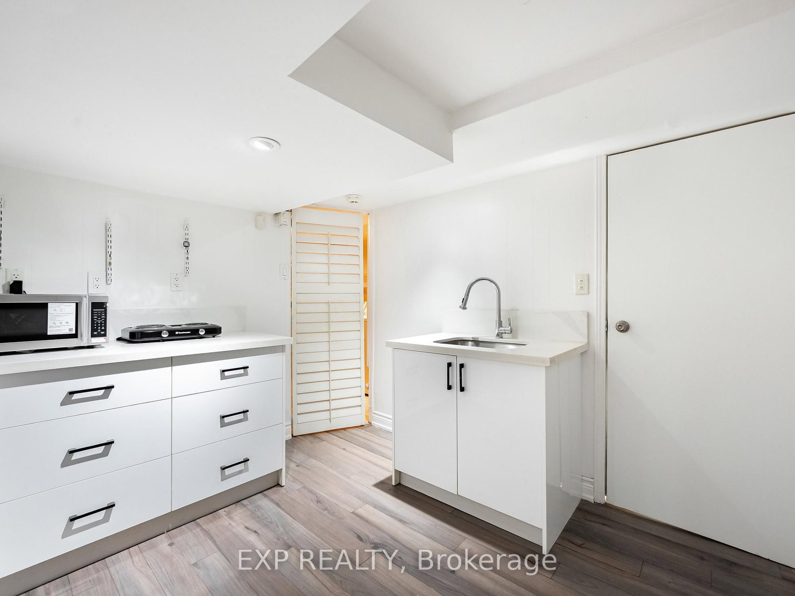 Detached House for sale at 28 Lakeland Crescent, Richmond Hill, Ontario, L4E 2Z8 - Oak Ridges Lake Wilcox - MLS: N12868340