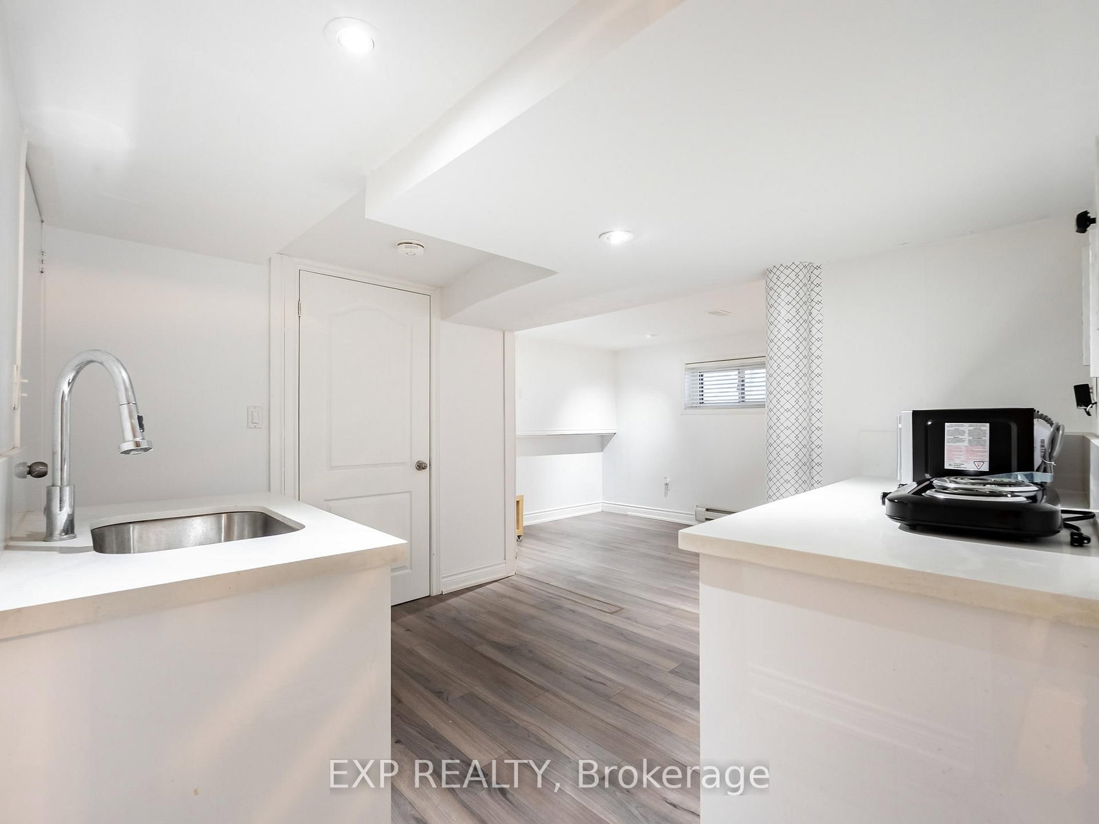 Detached House for sale at 28 Lakeland Crescent, Richmond Hill, Ontario, L4E 2Z8 - Oak Ridges Lake Wilcox - MLS: N12868340