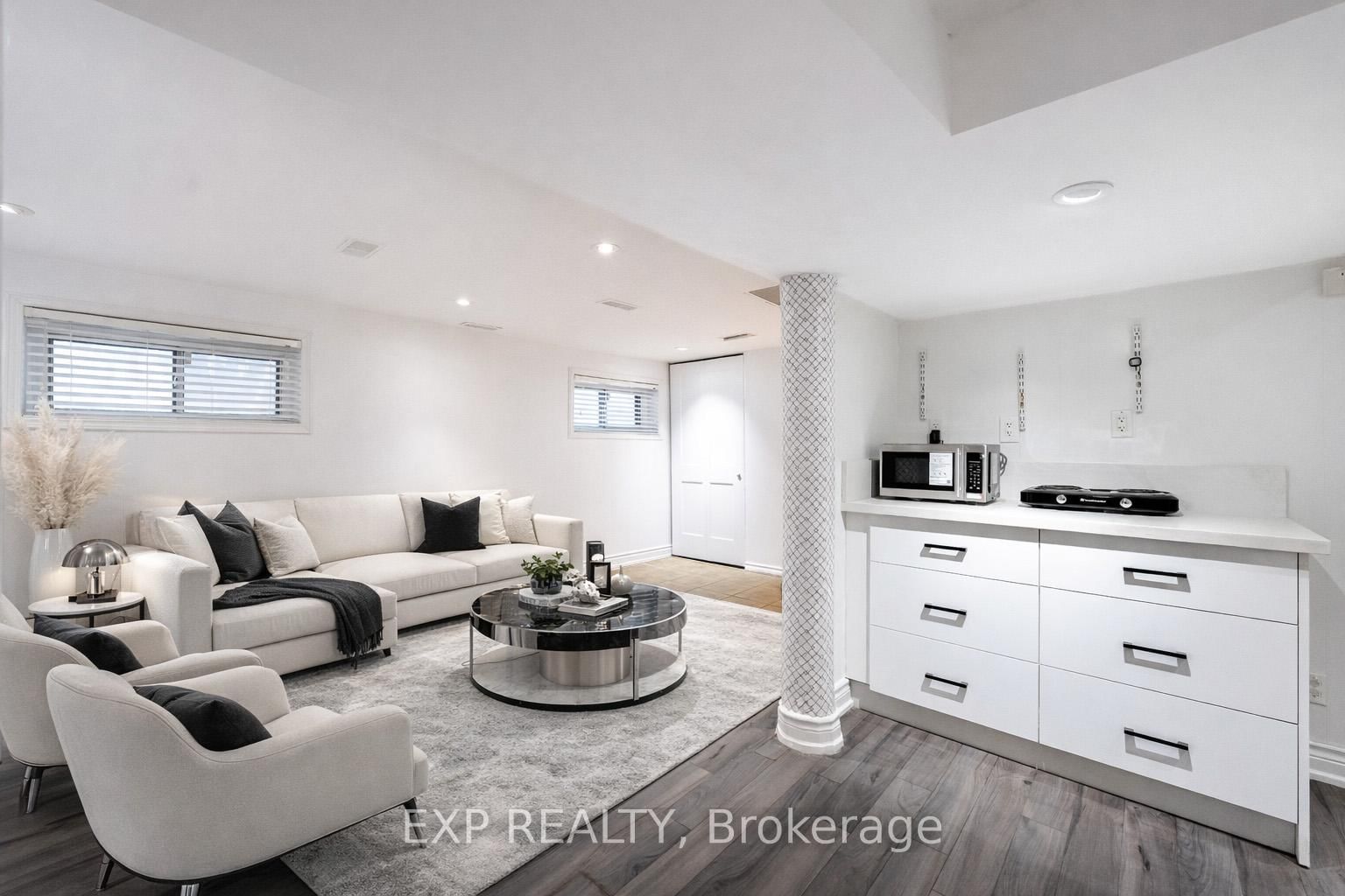 Detached House for sale at 28 Lakeland Crescent, Richmond Hill, Ontario, L4E 2Z8 - Oak Ridges Lake Wilcox - MLS: N12868340