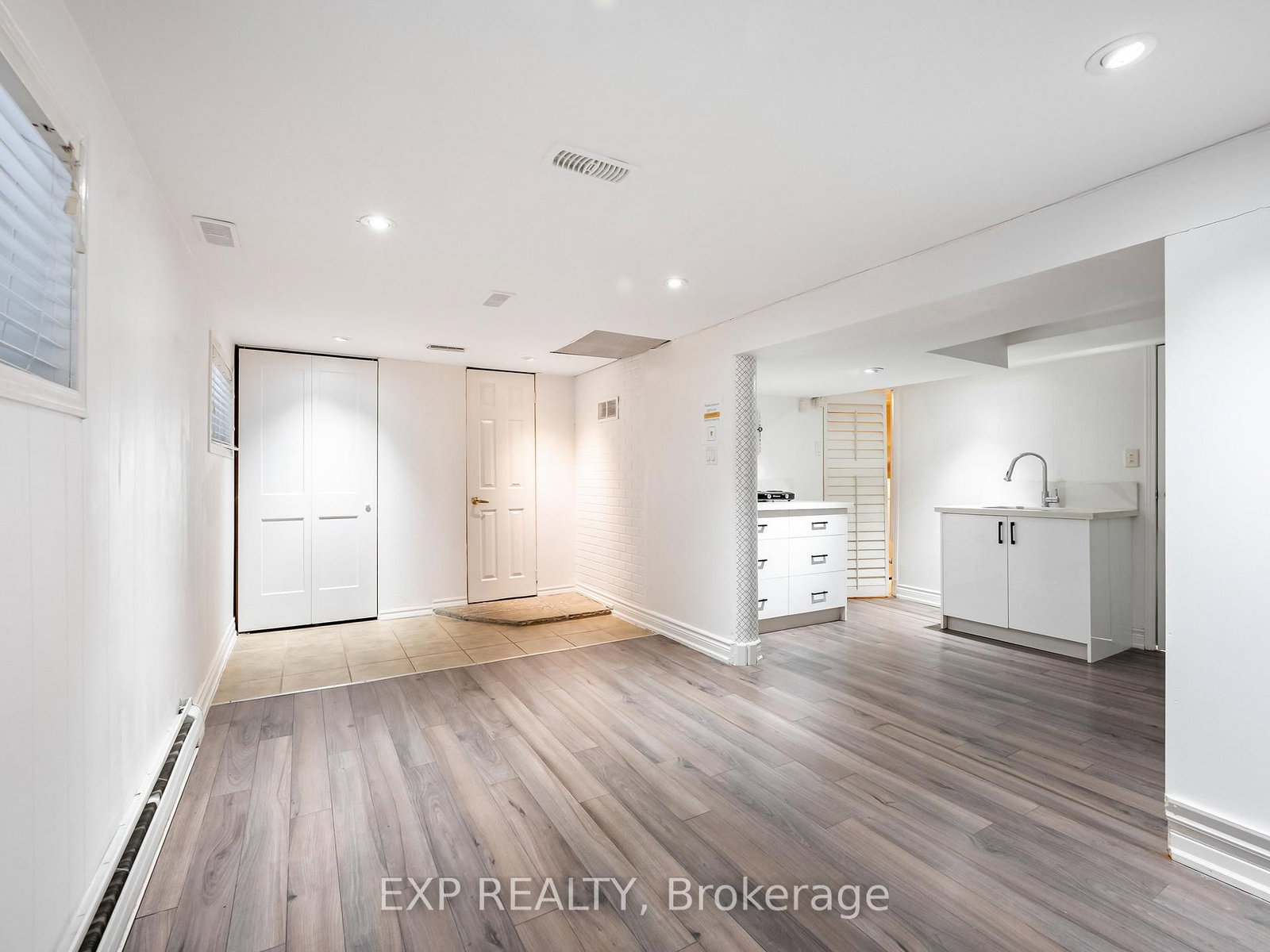 Detached House for sale at 28 Lakeland Crescent, Richmond Hill, Ontario, L4E 2Z8 - Oak Ridges Lake Wilcox - MLS: N12868340