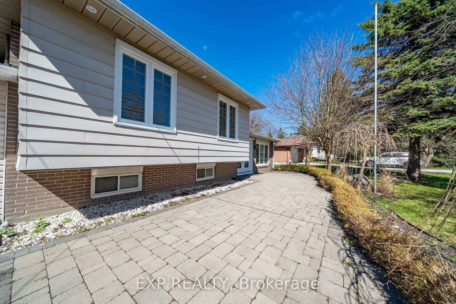 Detached House for sale at 28 Lakeland Crescent, Richmond Hill, Ontario, L4E 2Z8 - Oak Ridges Lake Wilcox - MLS: N12868340