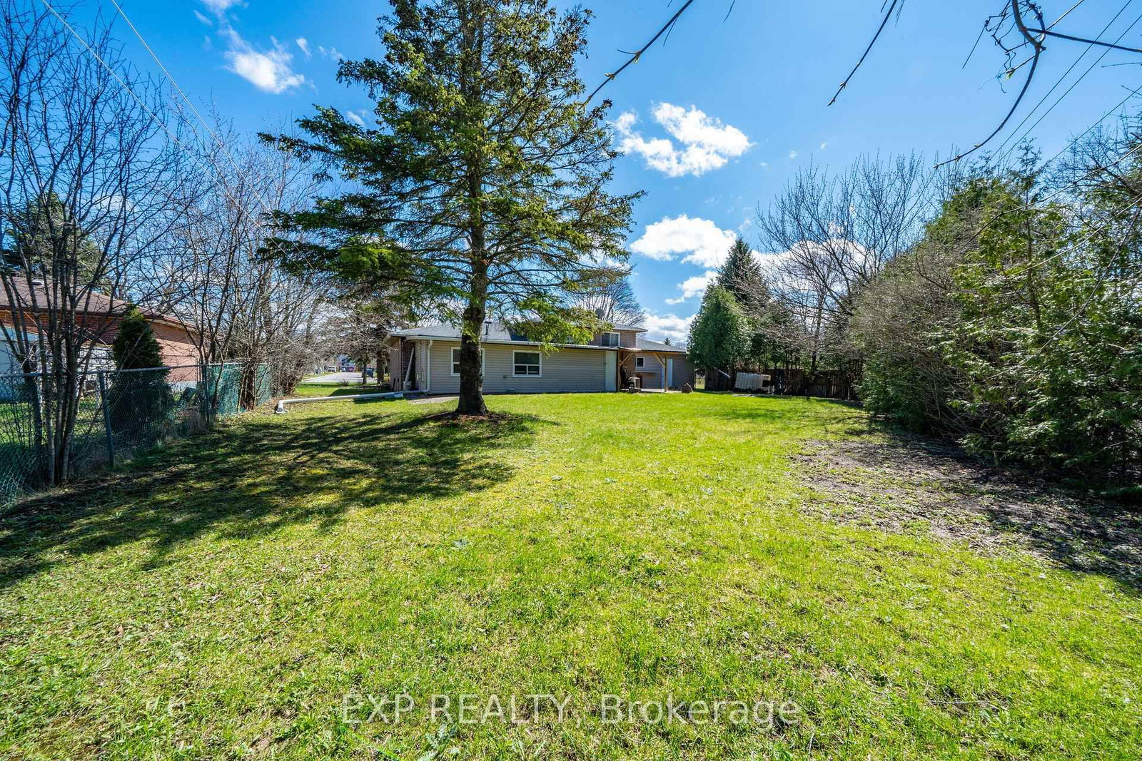 Detached House for sale at 28 Lakeland Crescent, Richmond Hill, Ontario, L4E 2Z8 - Oak Ridges Lake Wilcox - MLS: N12868340