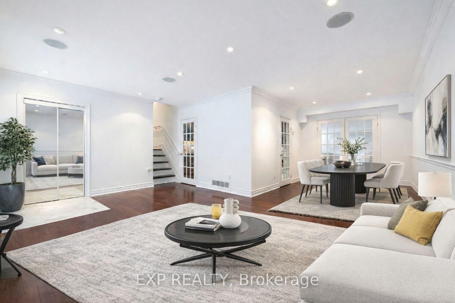 Detached House for sale at 28 Lakeland Crescent, Richmond Hill, Ontario, L4E 2Z8 - Oak Ridges Lake Wilcox - MLS: N12868340