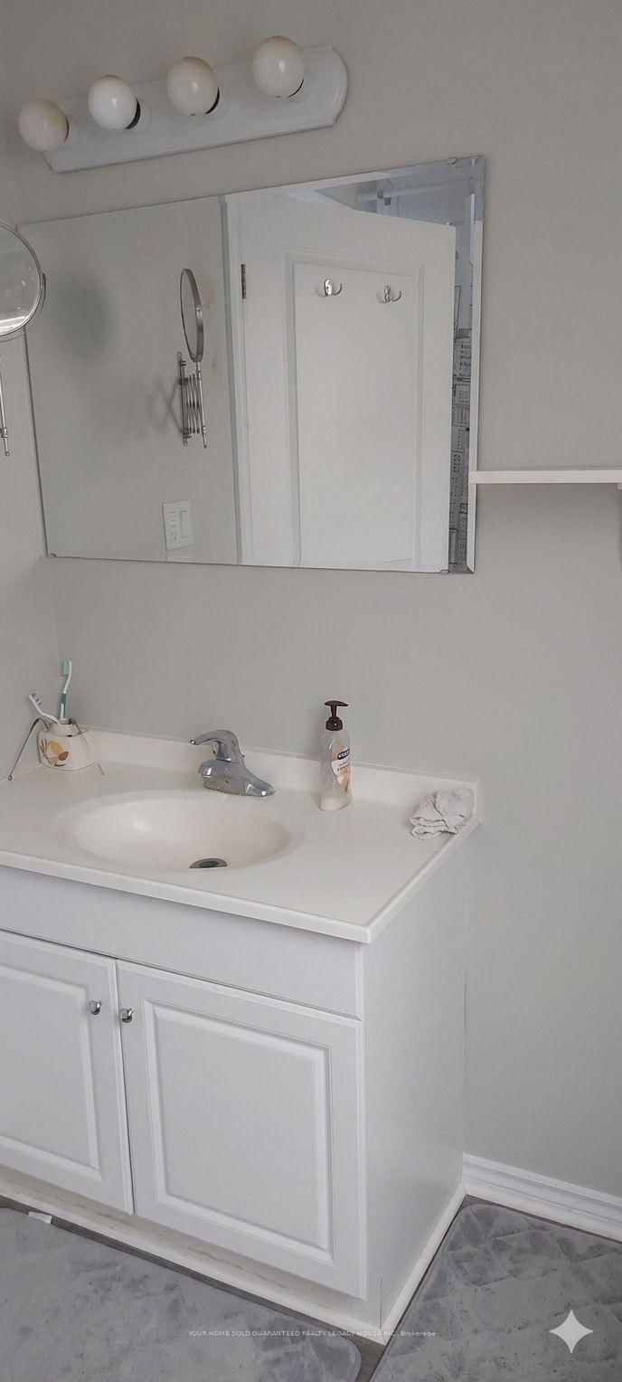 Semi-Detached House for sale at 52 Margaret Street, Essa, Ontario, L0M 1B0 - Angus - MLS: N12868646