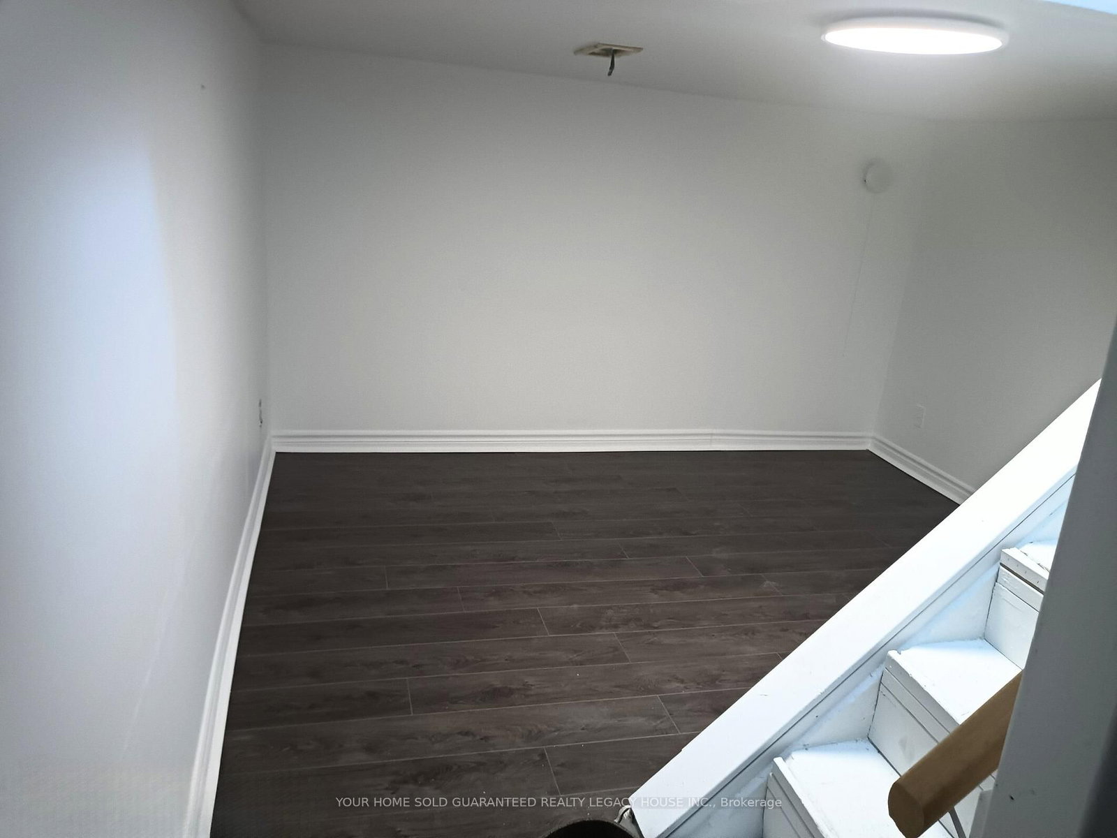 Semi-Detached House for sale at 52 Margaret Street, Essa, Ontario, L0M 1B0 - Angus - MLS: N12868646