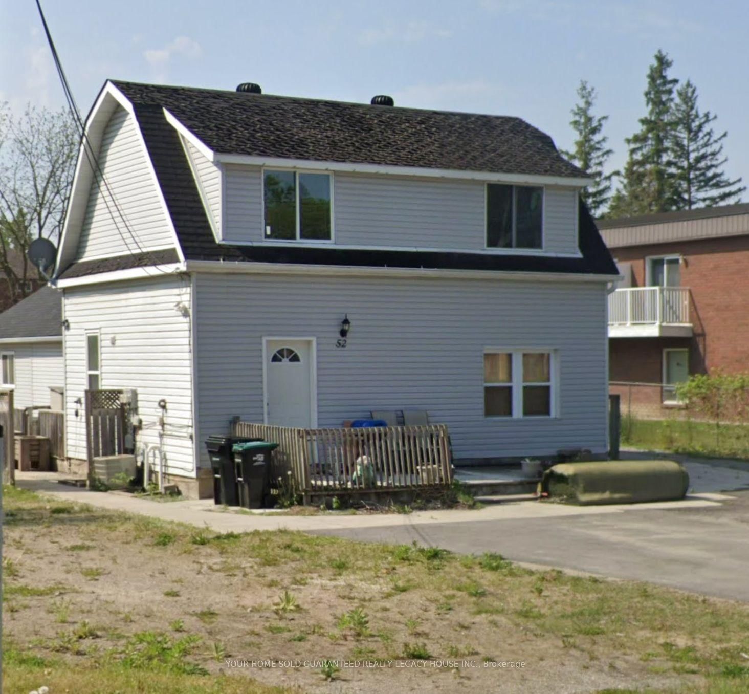 Semi-Detached House for sale at 52 Margaret Street, Essa, Ontario, L0M 1B0 - Angus - MLS: N12868646