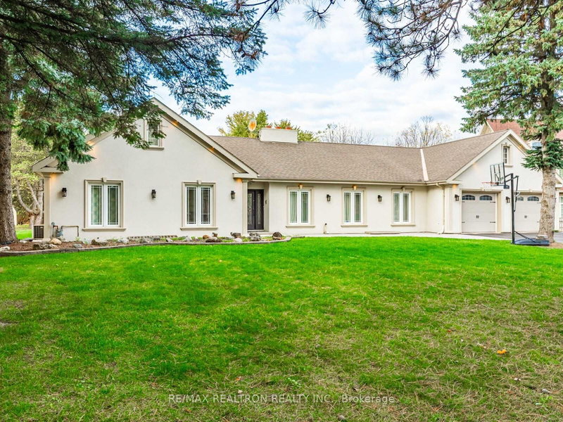 33 Carolwood Cres, Markham, L3S 4T2 | Image 3