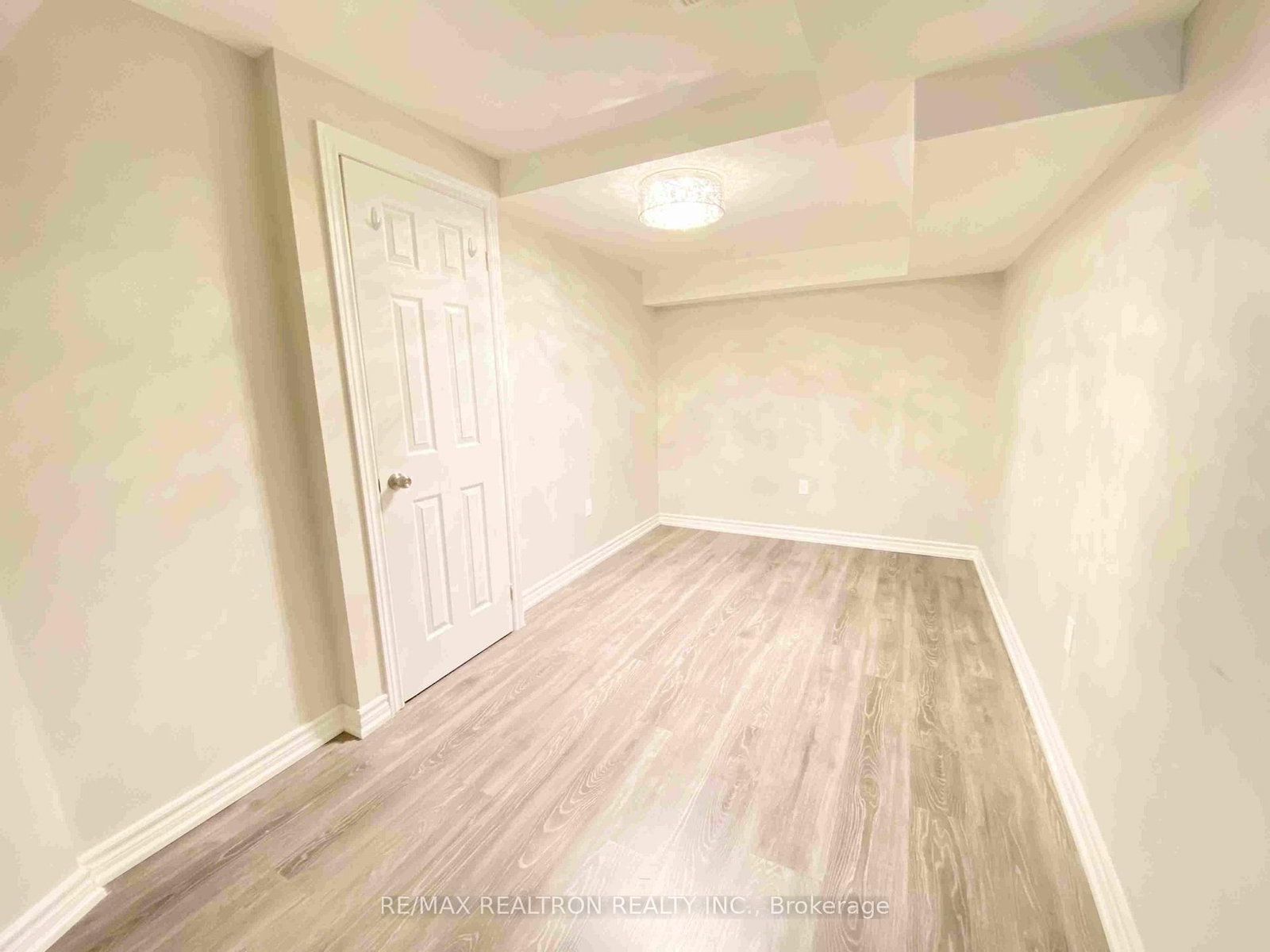 4 Reddington Road - Photo 4