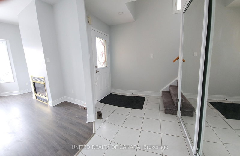 110 Dunoon Dr, Vaughan, L6A 1Z2 | Image 3