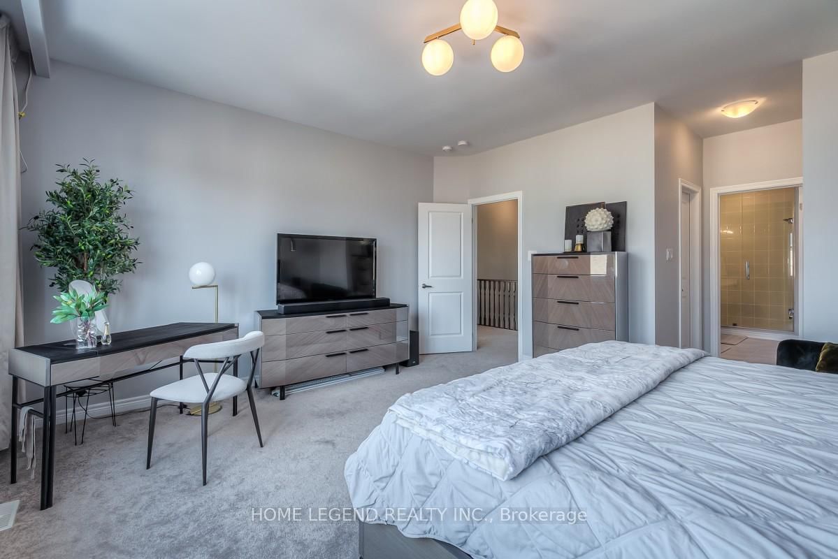 Detached House for sale at 1036 Cole Street, Innisfil, Ontario, L9S 0J9 - Rural Innisfil - MLS: N12869330