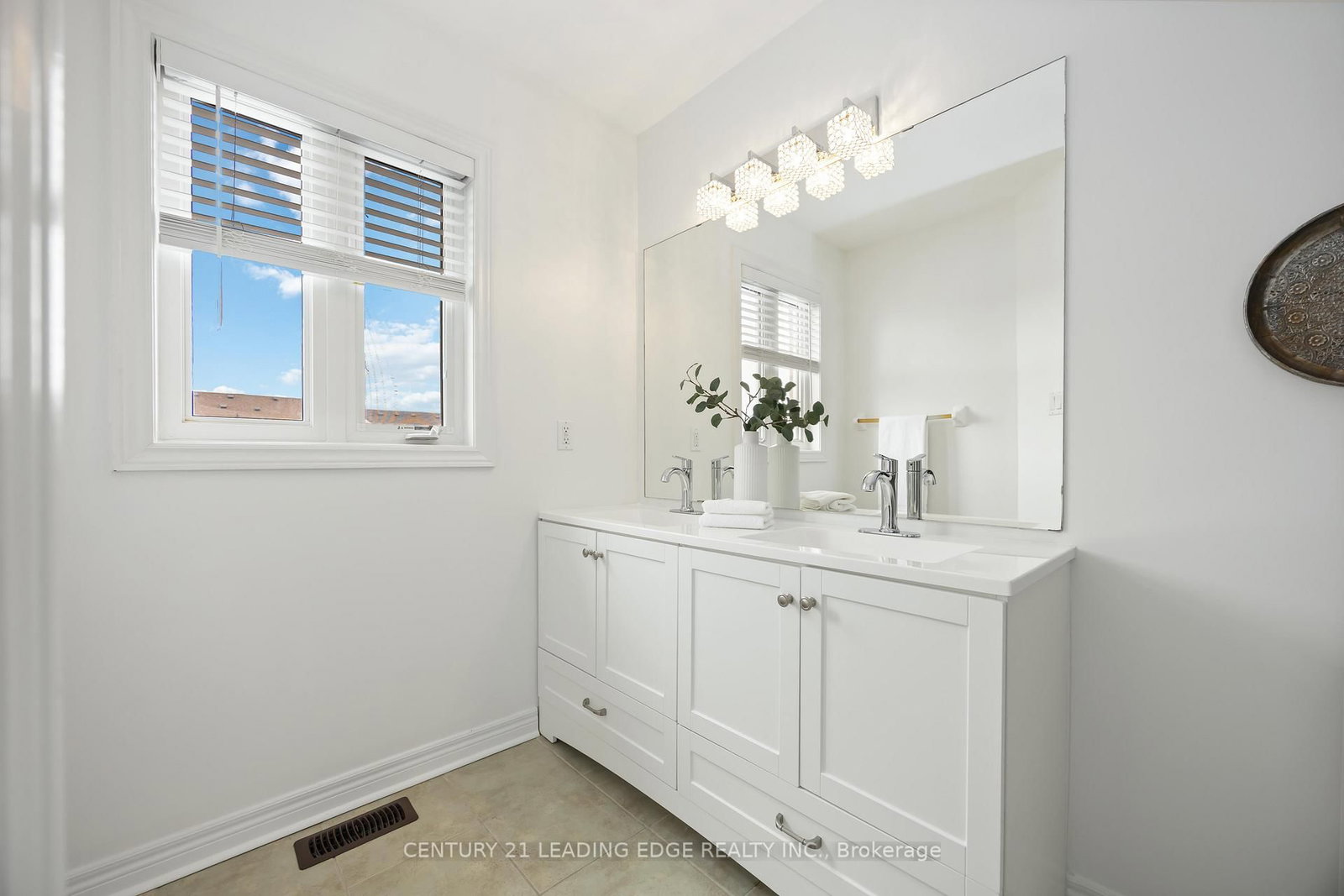 Townhouse for sale at 12 Harry Blaylock Drive, Markham, Ontario, L6E 1W7 - Greensborough - MLS: N12869924