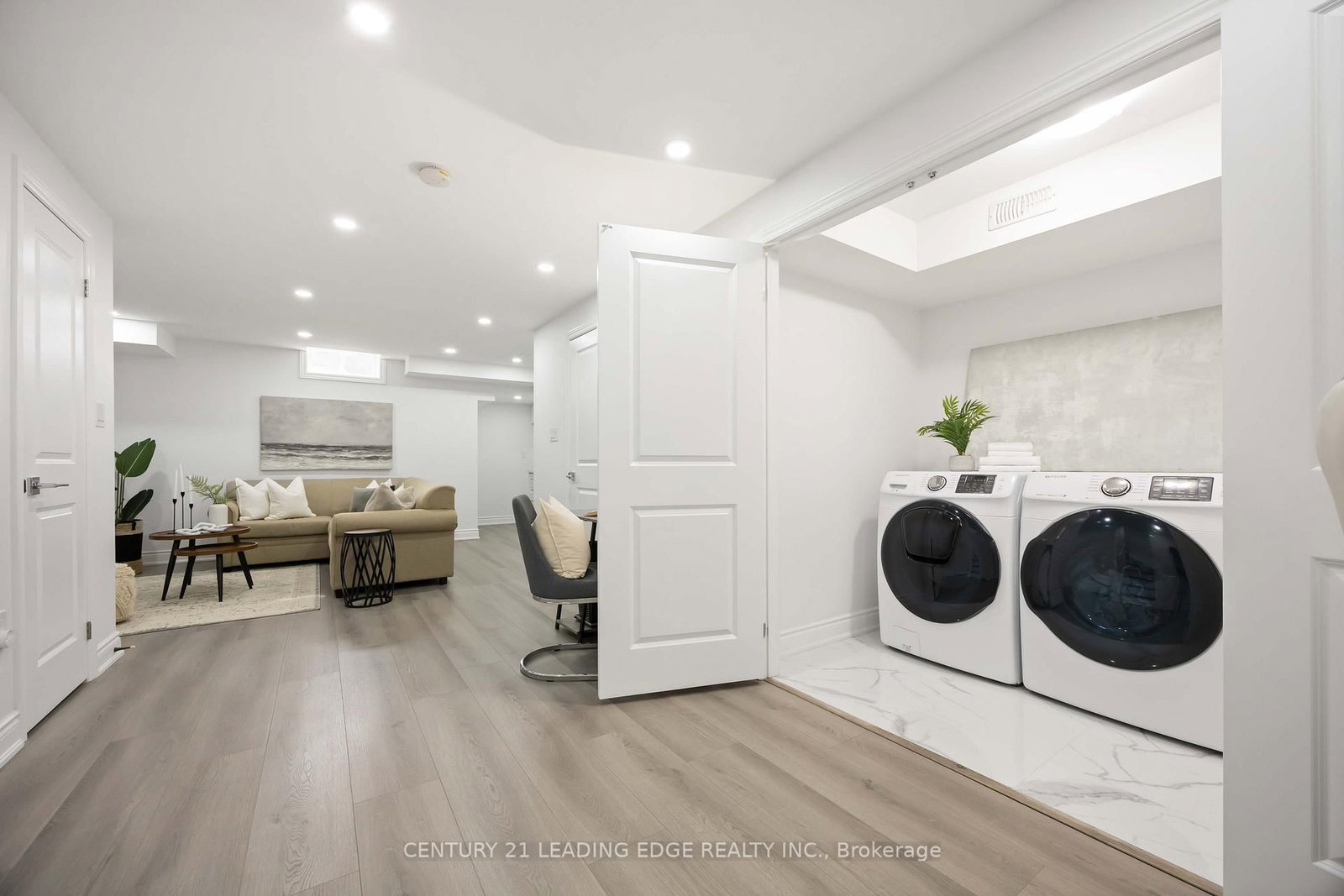 Townhouse for sale at 12 Harry Blaylock Drive, Markham, Ontario, L6E 1W7 - Greensborough - MLS: N12869924