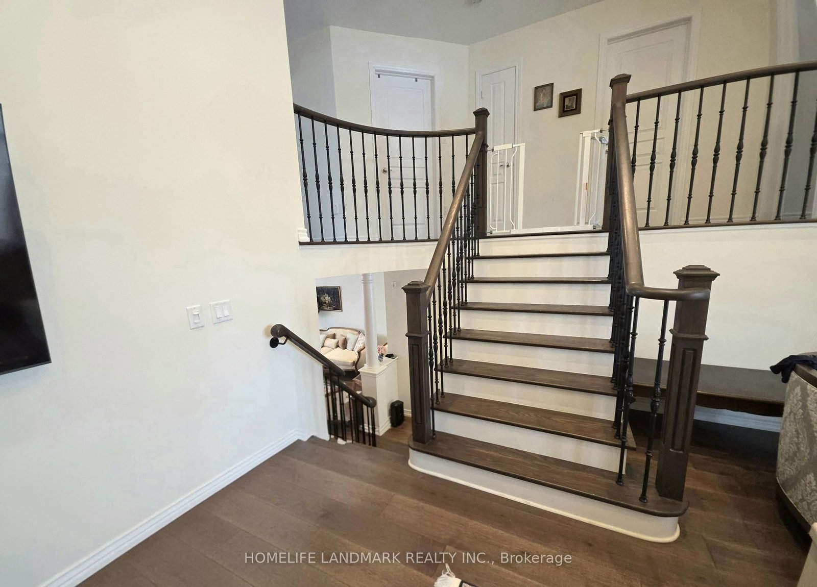 Detached House for sale at 41 Mansard Drive, Richmond Hill, Ontario, L4E 0L7 - Jefferson - MLS: N12871020