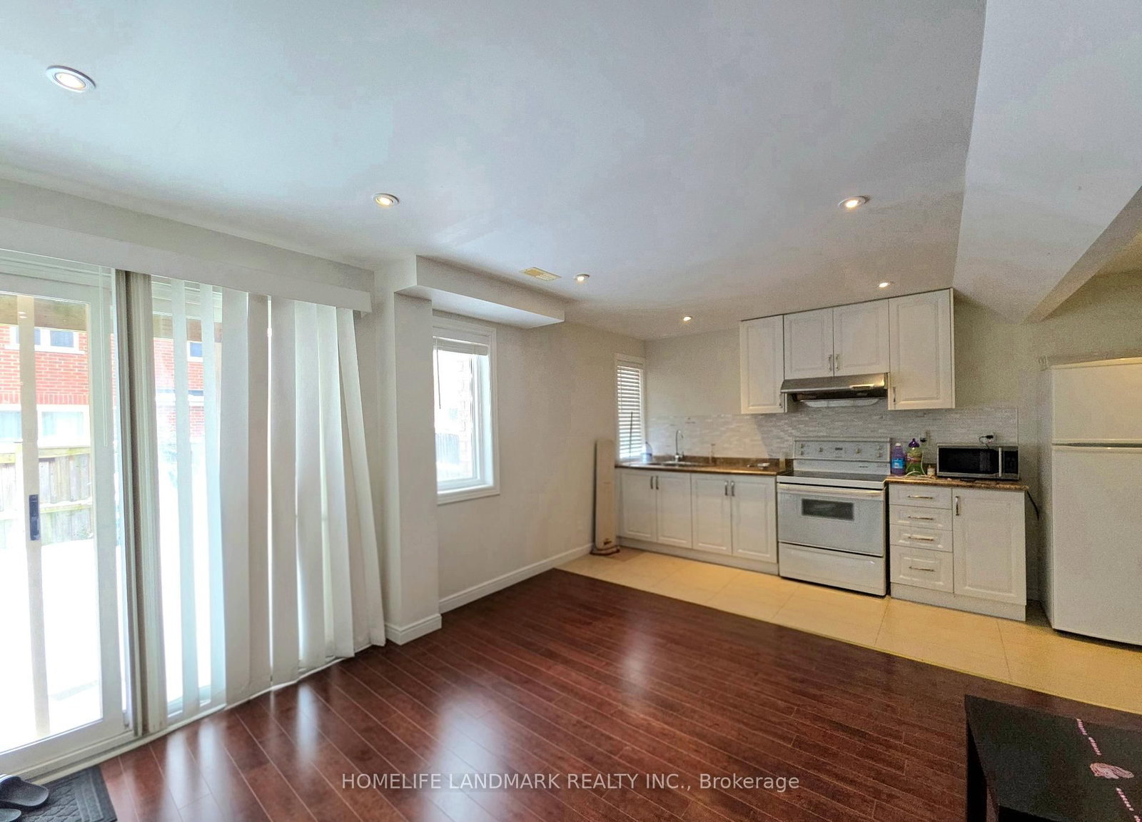 Detached House for sale at 41 Mansard Drive, Richmond Hill, Ontario, L4E 0L7 - Jefferson - MLS: N12871020