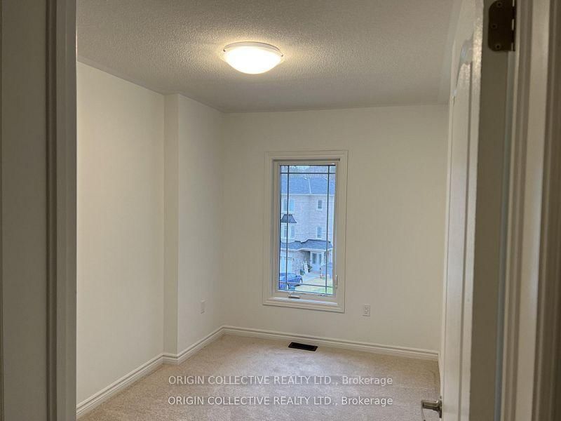 34 Milson Crescent, Unit Lower - Photo 12