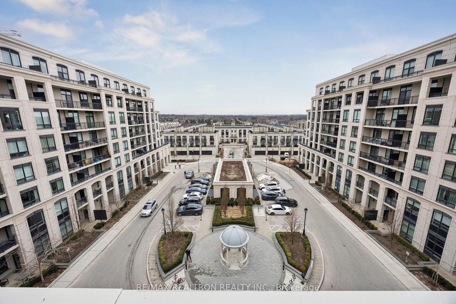 278 Buchanan Drive, Unit 821E - Photo 32