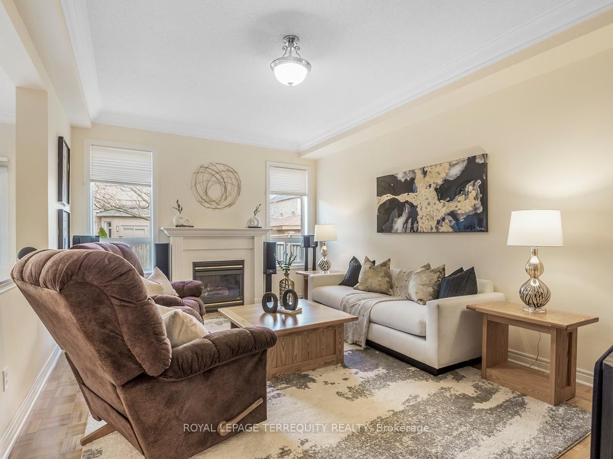 Detached House sold at 11 Avocet Drive, Vaughan, Ontario, L4H 2K9 - Vellore Village - MLS: N12872782