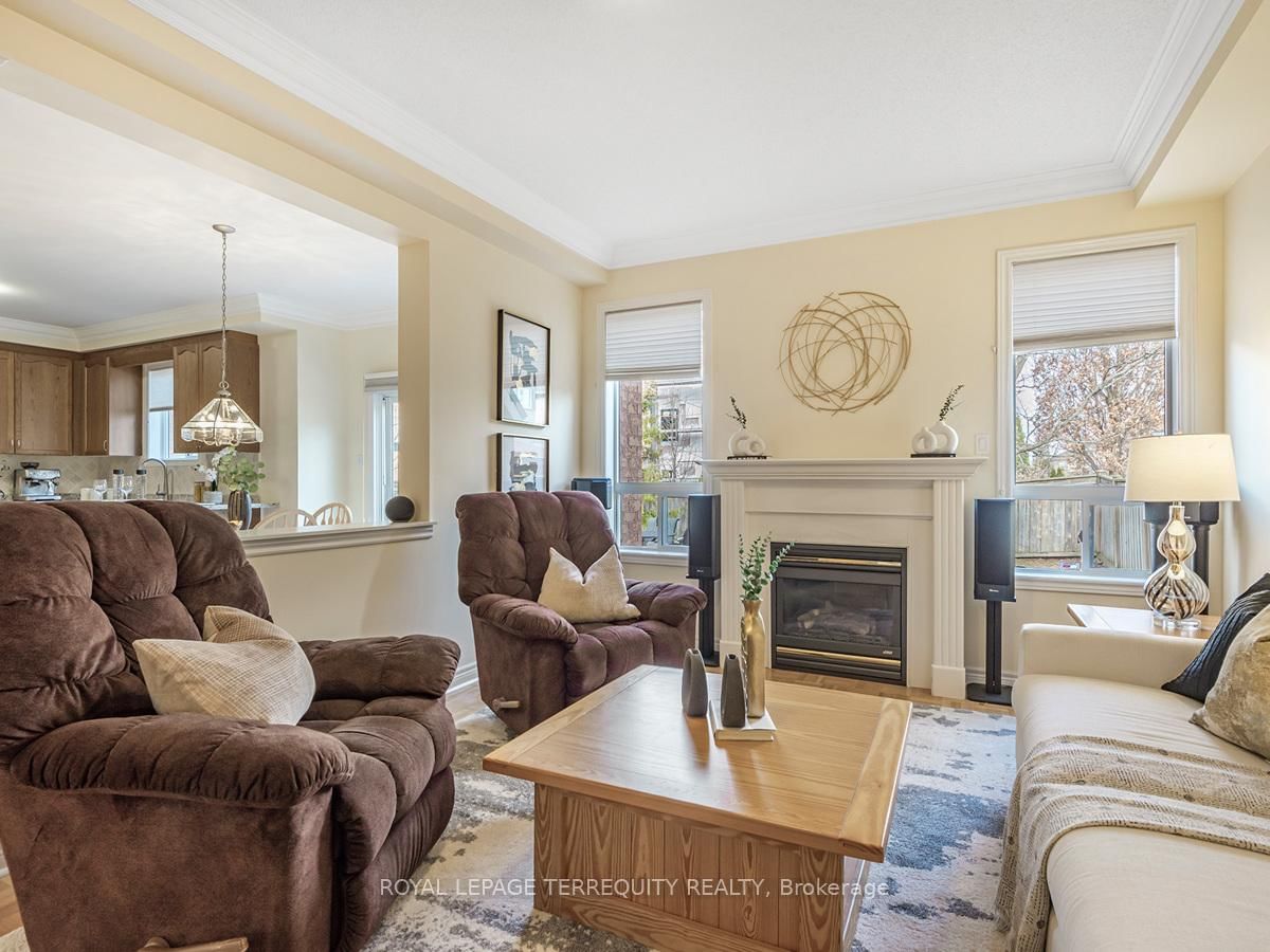 Detached House sold at 11 Avocet Drive, Vaughan, Ontario, L4H 2K9 - Vellore Village - MLS: N12872782