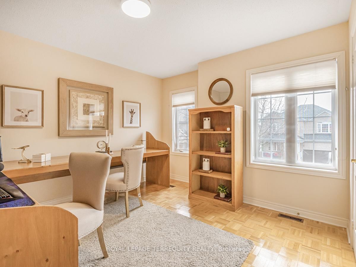 Detached House sold at 11 Avocet Drive, Vaughan, Ontario, L4H 2K9 - Vellore Village - MLS: N12872782