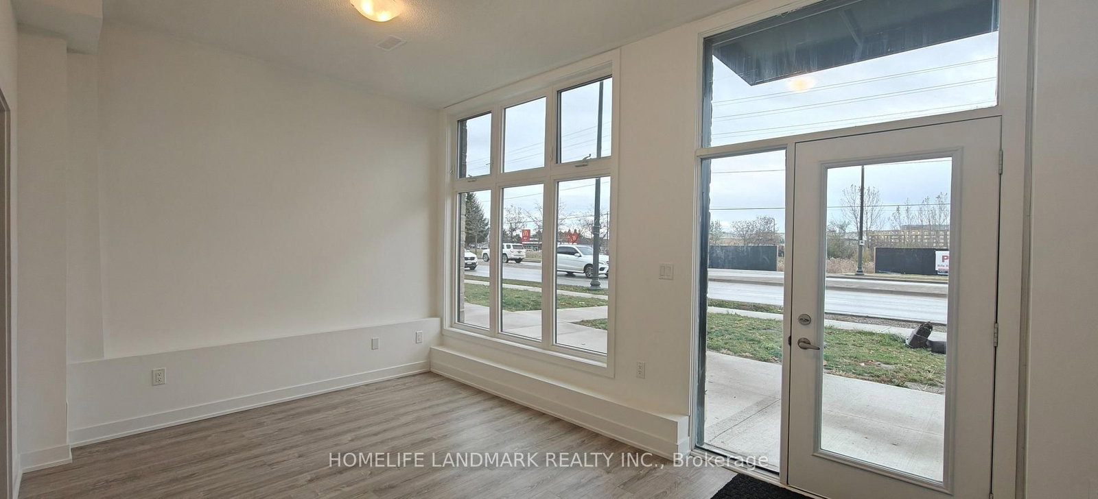 5494 Main Street - Photo 2