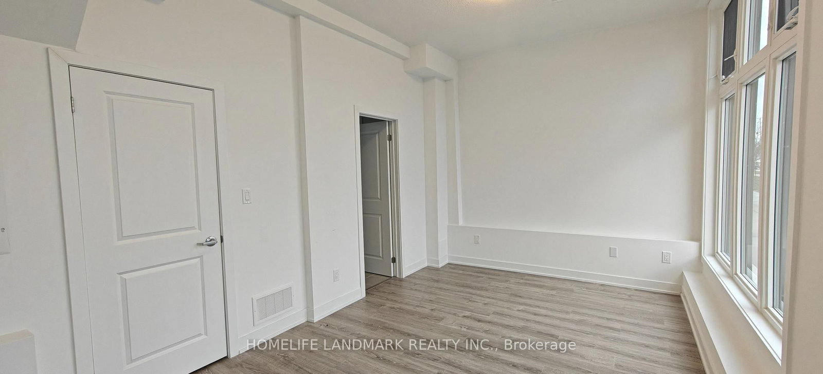 5494 Main Street - Photo 4