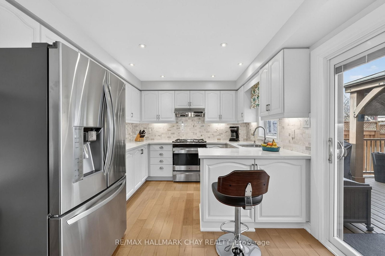 Detached House for sale at 4 Darling Crescent, New Tecumseth, Ontario, L9R 1P4 - Alliston - MLS: N12873036