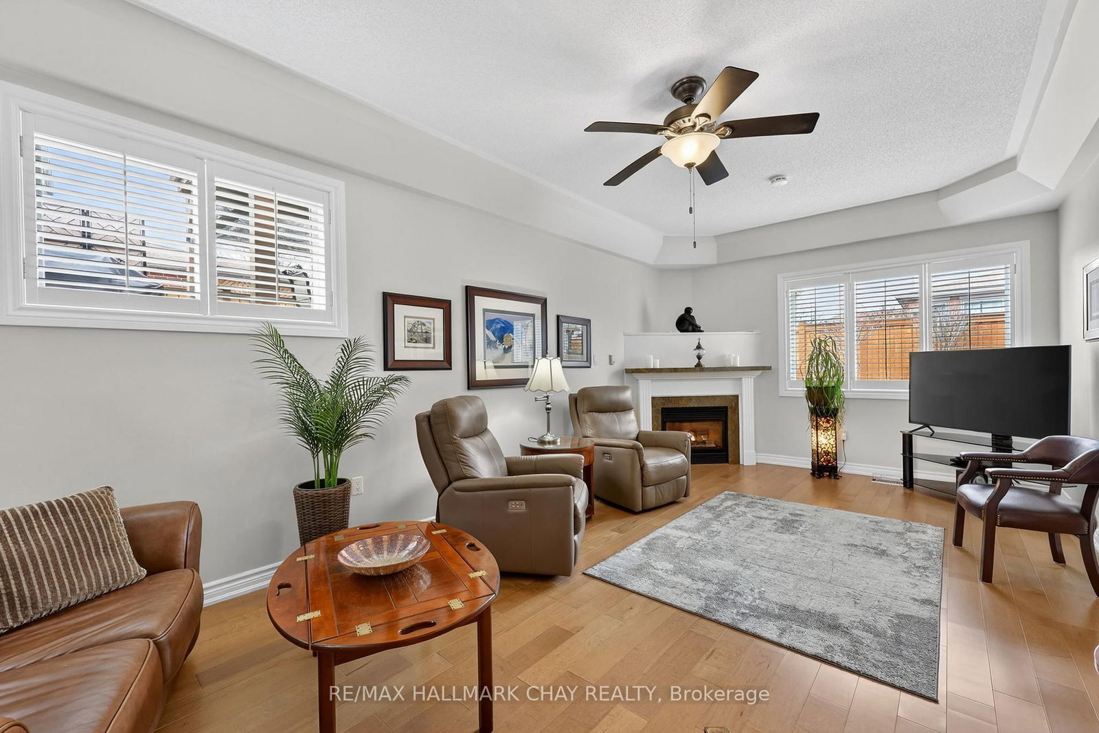 Detached House for sale at 4 Darling Crescent, New Tecumseth, Ontario, L9R 1P4 - Alliston - MLS: N12873036