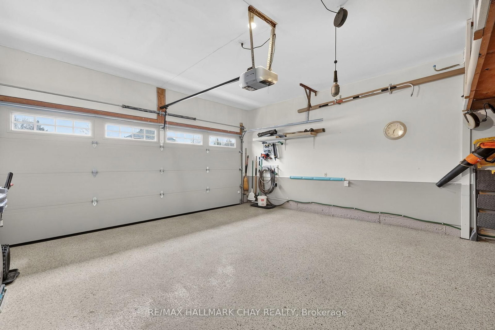 Detached House for sale at 4 Darling Crescent, New Tecumseth, Ontario, L9R 1P4 - Alliston - MLS: N12873036