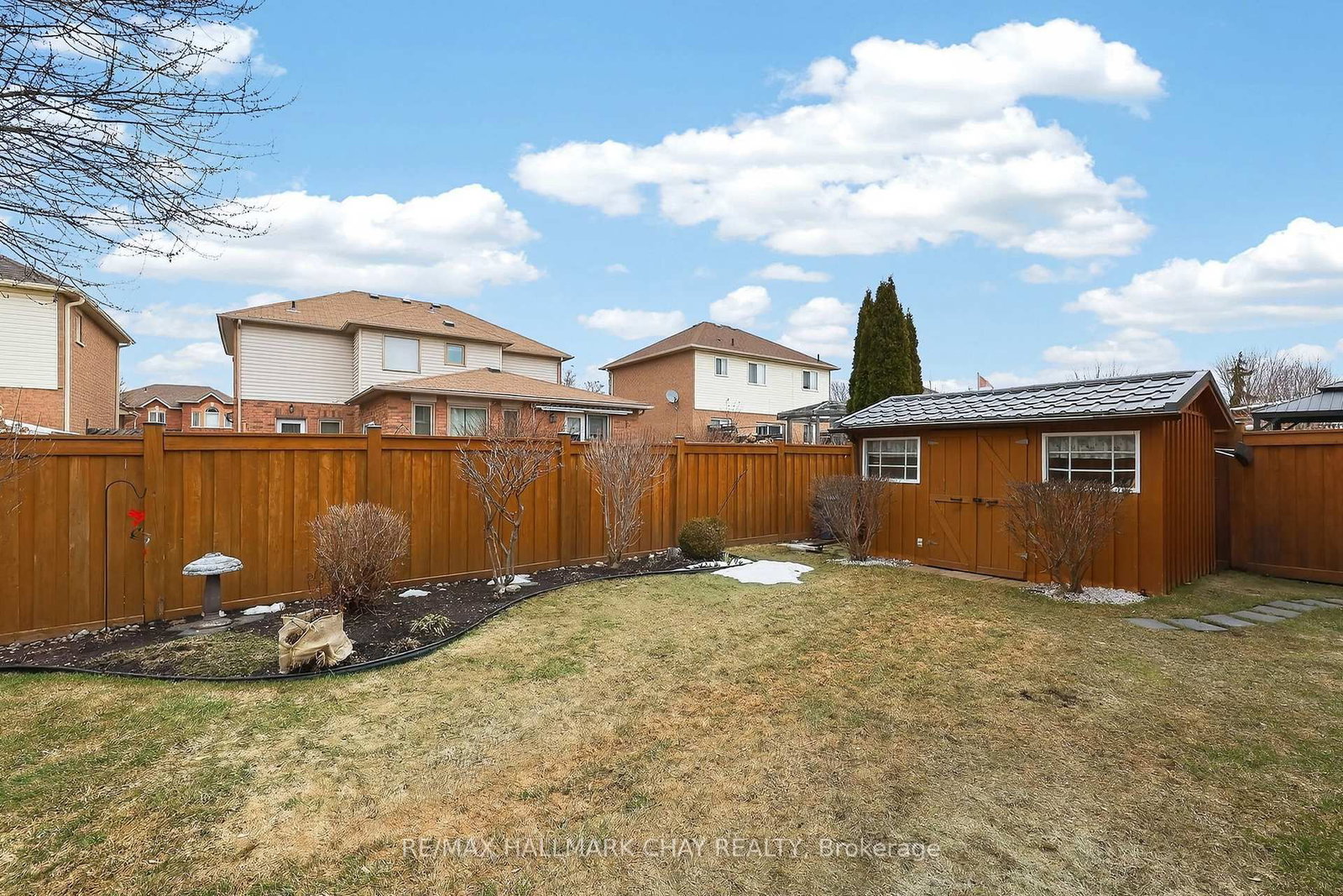 Detached House for sale at 4 Darling Crescent, New Tecumseth, Ontario, L9R 1P4 - Alliston - MLS: N12873036