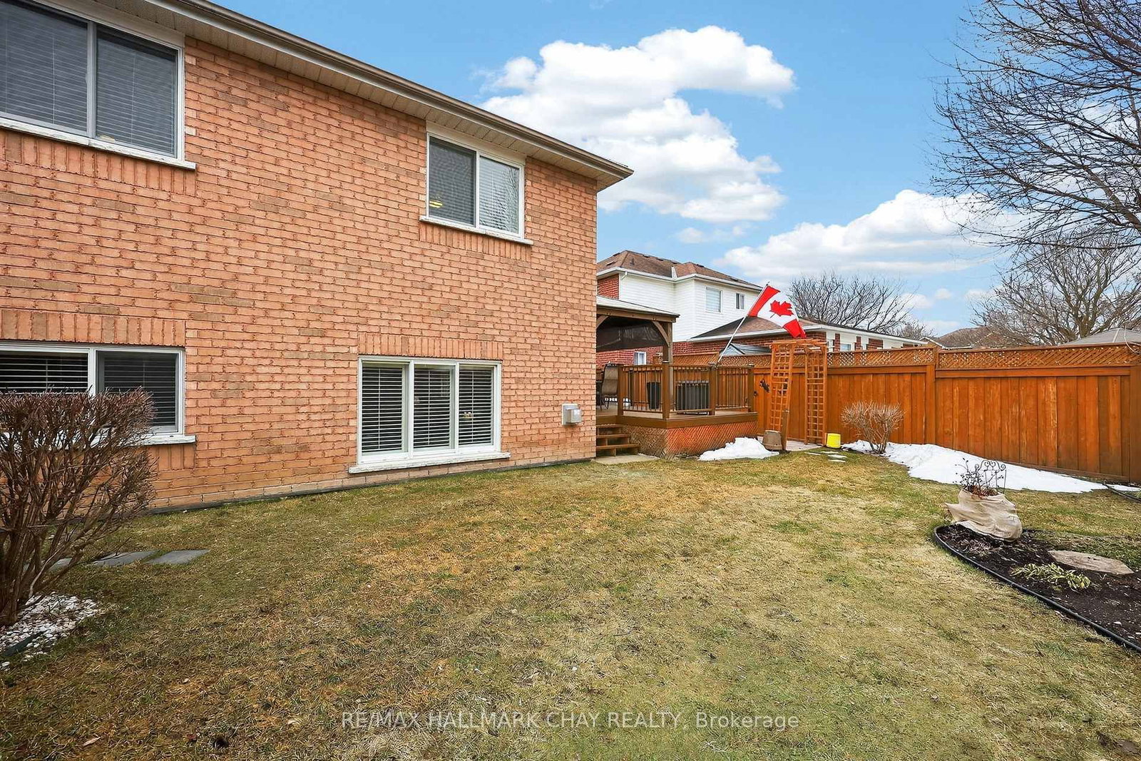 Detached House for sale at 4 Darling Crescent, New Tecumseth, Ontario, L9R 1P4 - Alliston - MLS: N12873036