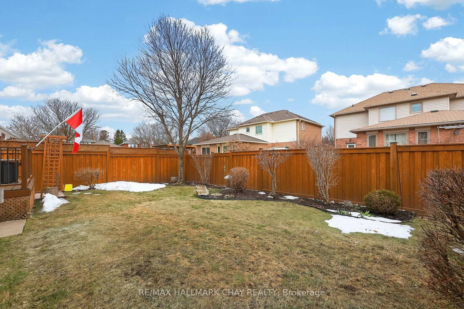 Detached House for sale at 4 Darling Crescent, New Tecumseth, Ontario, L9R 1P4 - Alliston - MLS: N12873036